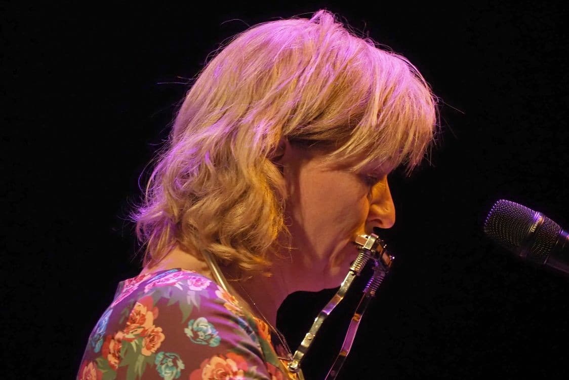 José Buijsman met mondharmonica